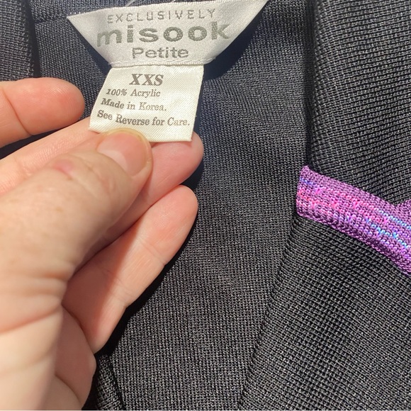 Exclusively Misook Petite Black With Pink/Purple Trim Butterfly Buttons Blazer - Picture 12 of 14